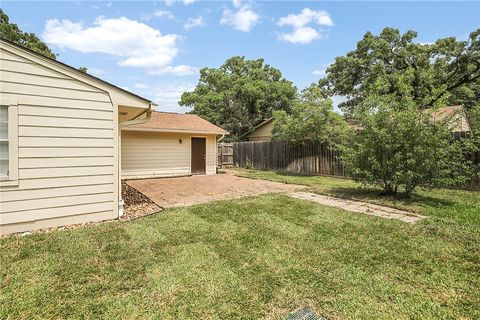 Tiny photo for 1004 San Saba Drive Dr, College Station, TX 77845 (MLS # 26005006)