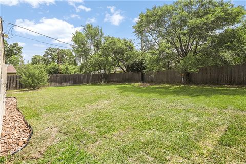 Tiny photo for 1004 San Saba Drive Dr, College Station, TX 77845 (MLS # 26005006)