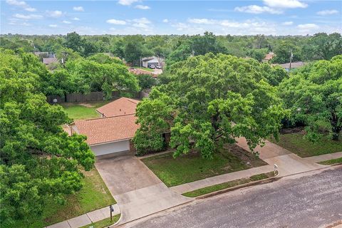 Tiny photo for 1004 San Saba Drive Dr, College Station, TX 77845 (MLS # 26005006)