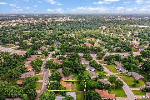 Tiny photo for 1004 San Saba Drive Dr, College Station, TX 77845 (MLS # 26005006)