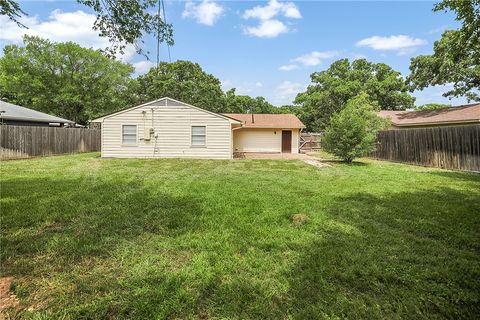 Tiny photo for 1004 San Saba Drive Dr, College Station, TX 77845 (MLS # 26005006)