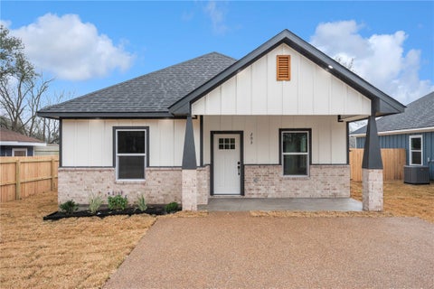 Tiny photo for 203 Lock Lane, Bryan, TX 77803 (MLS # 26010464)