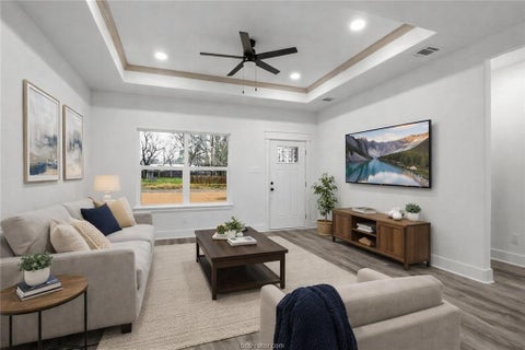 Tiny photo for 203 Lock Lane, Bryan, TX 77803 (MLS # 26010464)