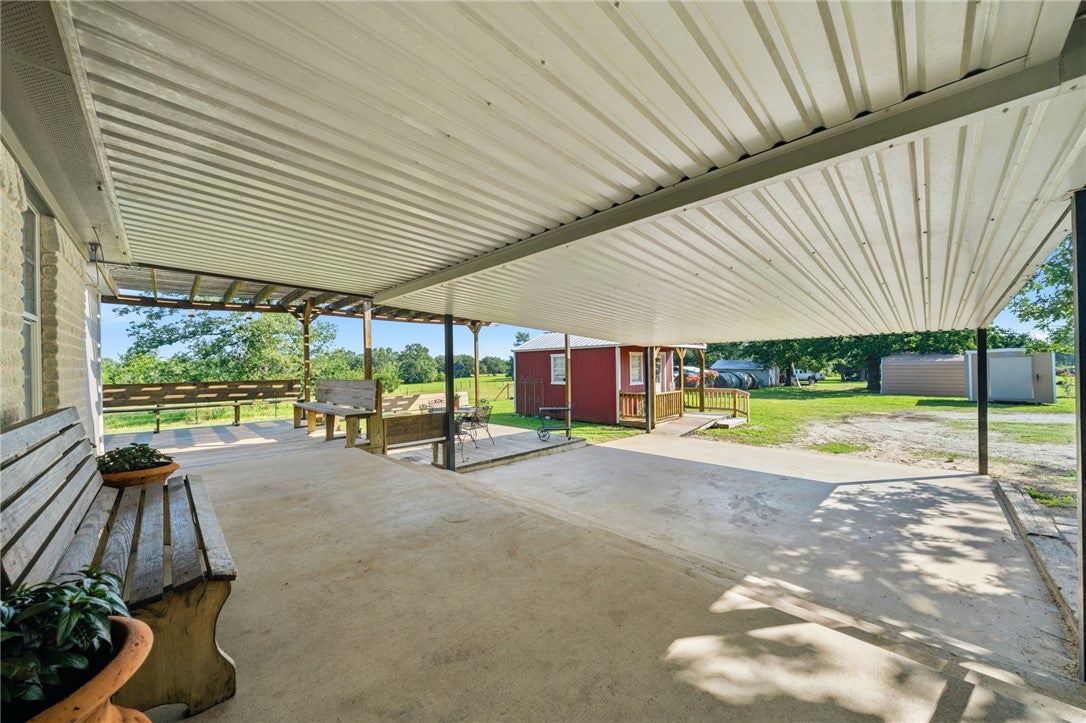 350 County Road 276