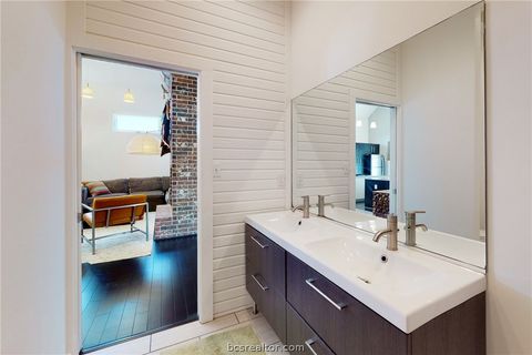 Tiny photo for 217 N Houston Avenue, Bryan, TX 77803 (MLS # 26007298)