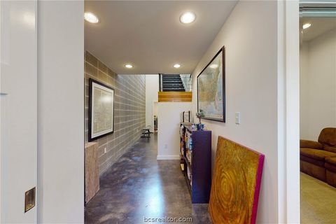 Tiny photo for 217 N Houston Avenue, Bryan, TX 77803 (MLS # 26007298)