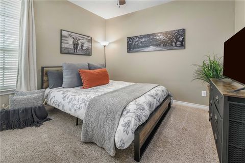 Tiny photo for 1723 Creekside Circle, College Station, TX 77845 (MLS # 26003994)