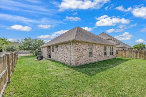 Tiny photo for 1723 Creekside Circle, College Station, TX 77845 (MLS # 26003994)