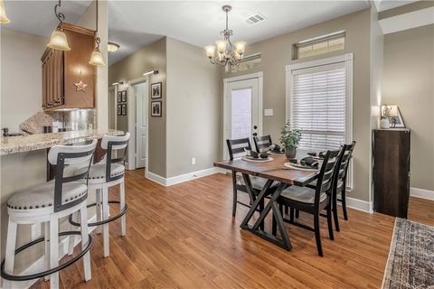 Tiny photo for 1723 Creekside Circle, College Station, TX 77845 (MLS # 26003994)