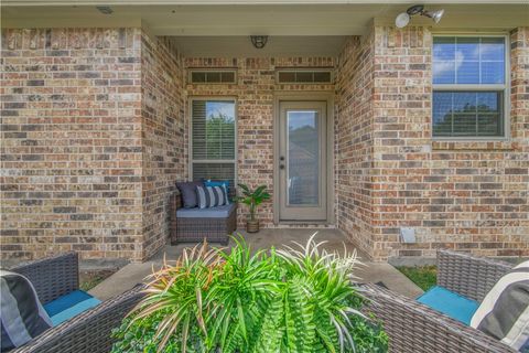 Tiny photo for 1723 Creekside Circle, College Station, TX 77845 (MLS # 26003994)