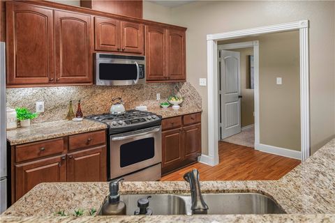 Tiny photo for 1723 Creekside Circle, College Station, TX 77845 (MLS # 26003994)