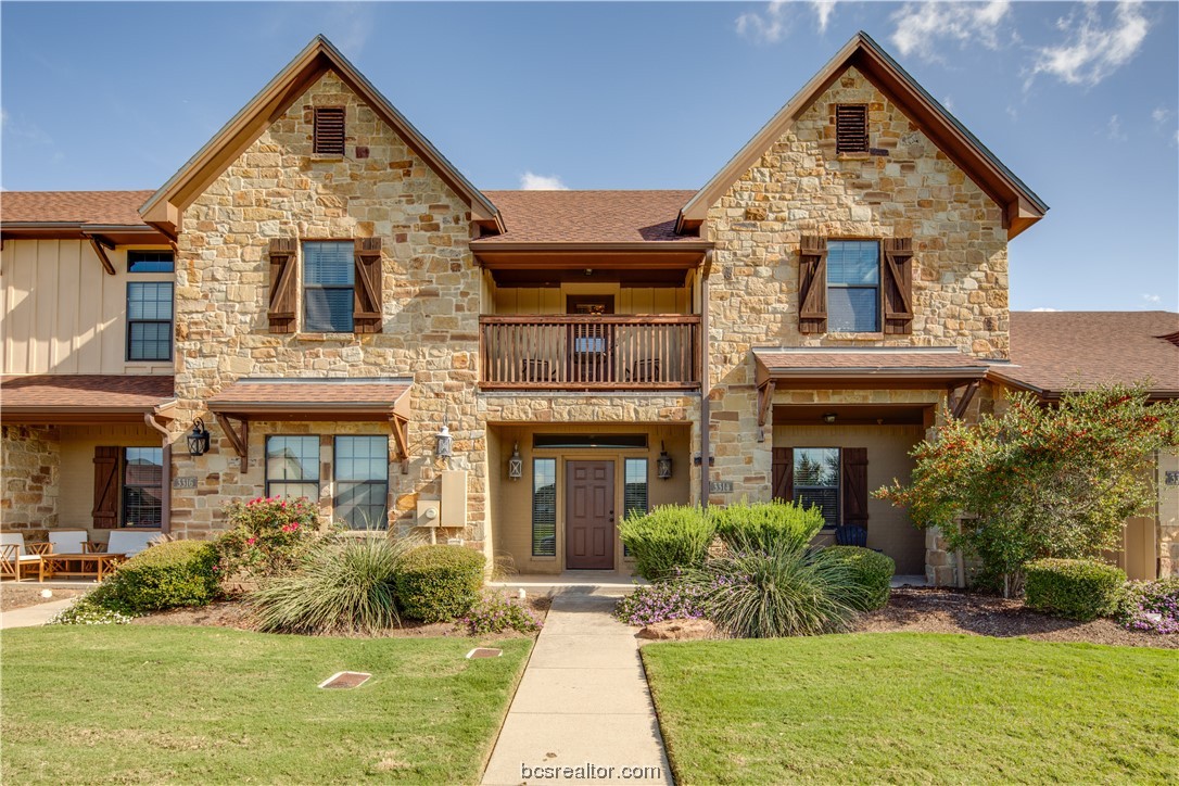 College Station, Texas 77845, United States, 3 Bedrooms Bedrooms, ,4 BathroomsBathrooms,Residential,Pending,68841