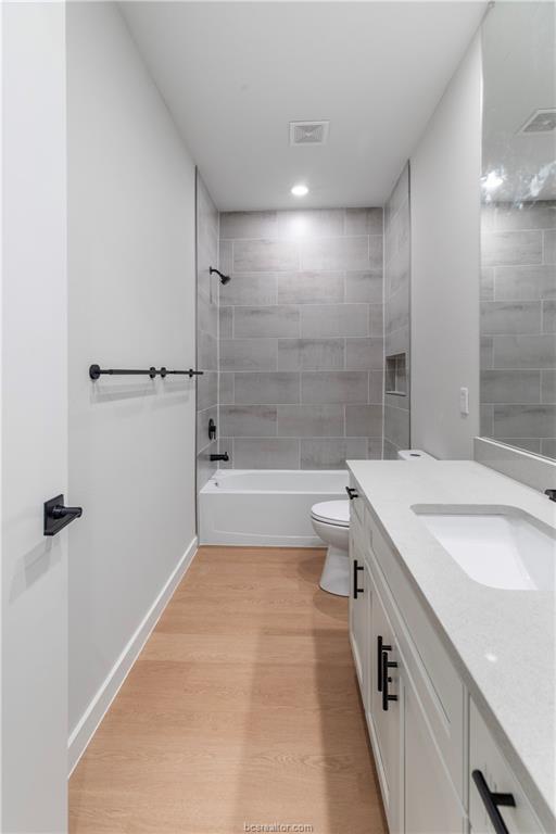 Bryan, Texas 77808, United States, 3 Bedrooms Bedrooms, ,2 BathroomsBathrooms,Residential,Pending,35777