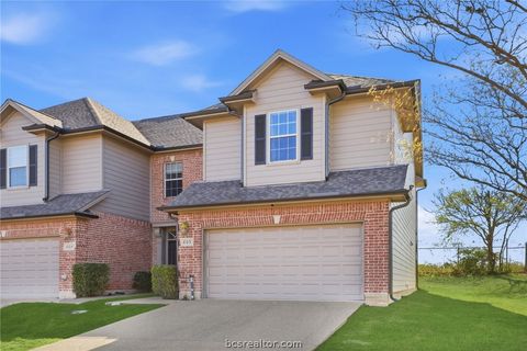 Tiny photo for 1425 W Villa Maria Road #605, Bryan, TX 77801 (MLS # 26003424)