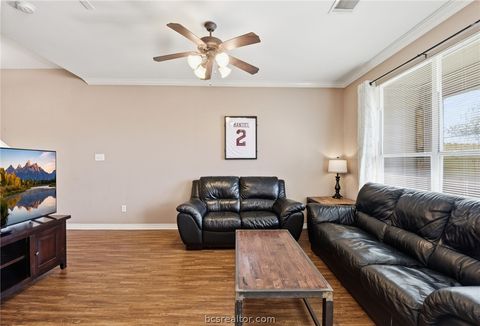 Tiny photo for 1425 W Villa Maria Road #605, Bryan, TX 77801 (MLS # 26003424)