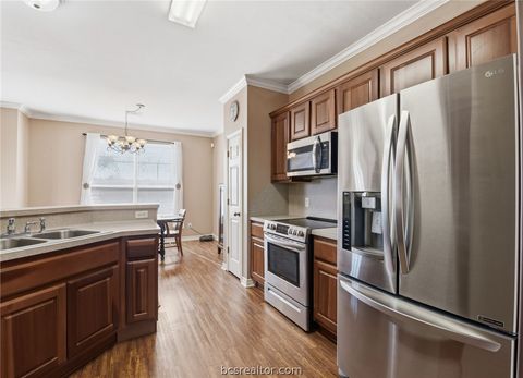 Tiny photo for 1425 W Villa Maria Road #605, Bryan, TX 77801 (MLS # 26003424)