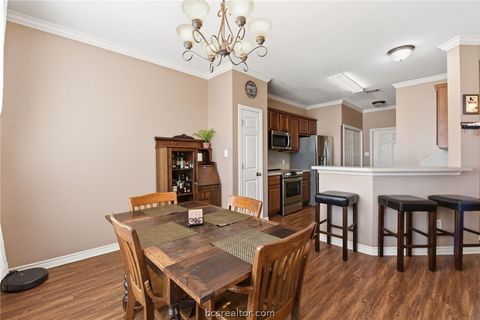 Tiny photo for 1425 W Villa Maria Road #605, Bryan, TX 77801 (MLS # 26003424)