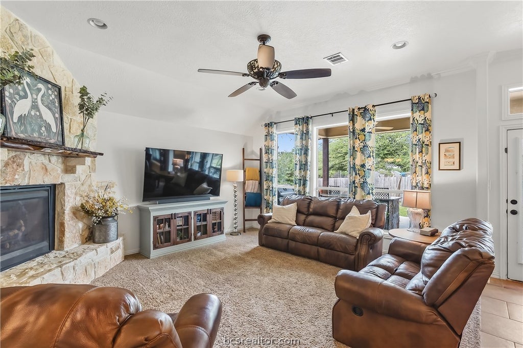 Photo of 1605 Mariners Cove, College Station, TX 77845 (MLS # 26008815)