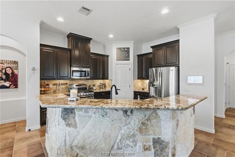 Tiny photo for 1605 Mariners Cove, College Station, TX 77845 (MLS # 26008815)