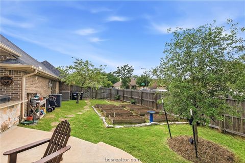 Tiny photo for 1605 Mariners Cove, College Station, TX 77845 (MLS # 26008815)