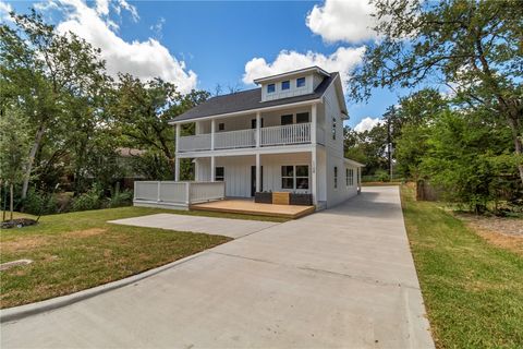 Photo of 1104 Berkeley Street, College Station, TX 77840 (MLS # 26000228)
