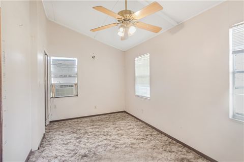 Tiny photo for 103 Leaning Oaks Street, Somerville, TX 77879 (MLS # 25012750)