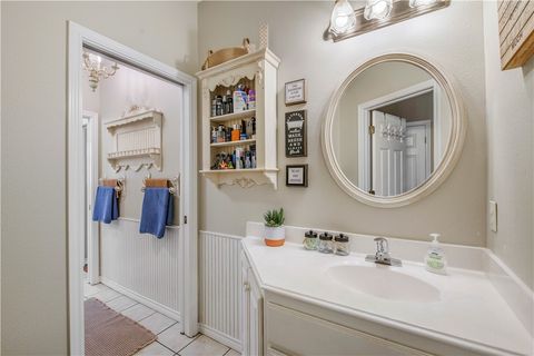 Tiny photo for 7 Hickory Ridge Place, Normangee, TX 77871 (MLS # 26001527)