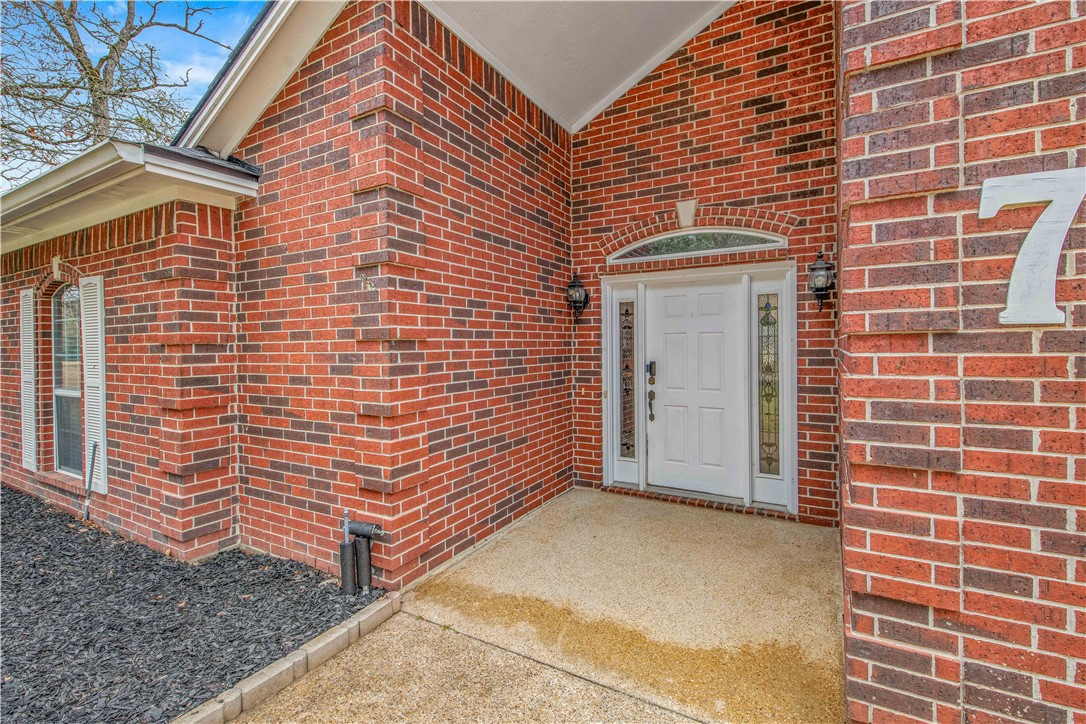 7 Hickory Ridge Place