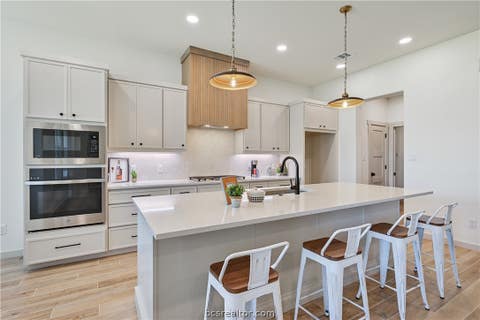 Tiny photo for 2822 Captain Drive, Bryan, TX 77808 (MLS # 26009661)