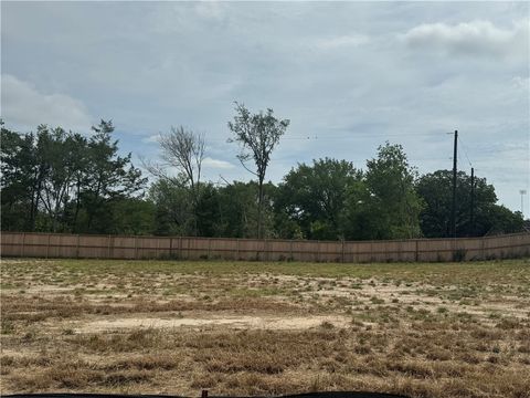 Tiny photo for 1632 Lucky Street, Bryan, TX 77803 (MLS # 26006006)