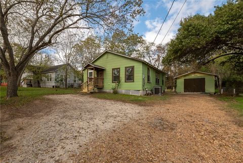 Tiny photo for 802 W Hwy 21, Caldwell, TX 77836 (MLS # 25012010)