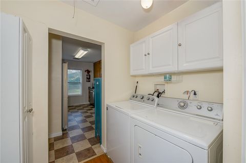 Tiny photo for 802 W Hwy 21, Caldwell, TX 77836 (MLS # 25012010)