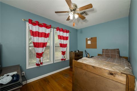 Tiny photo for 802 W Hwy 21, Caldwell, TX 77836 (MLS # 25012010)