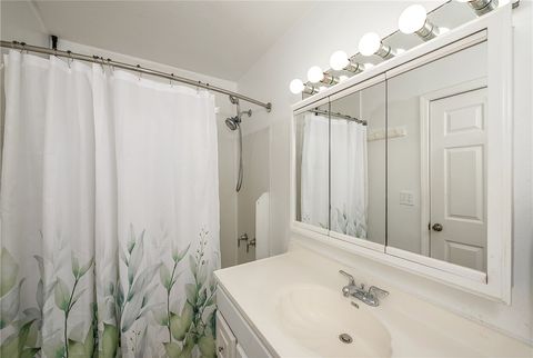 Tiny photo for 802 W Hwy 21, Caldwell, TX 77836 (MLS # 25012010)