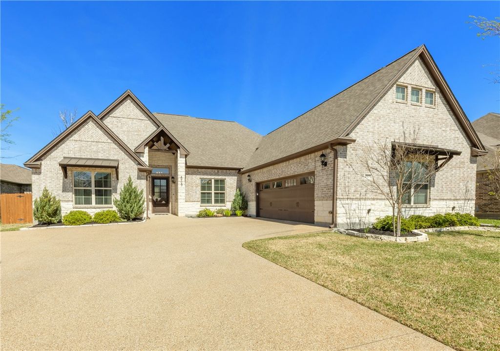 Photo of 4905 Fallen Oak Cove, College Station, TX 77845 (MLS # 26003826)