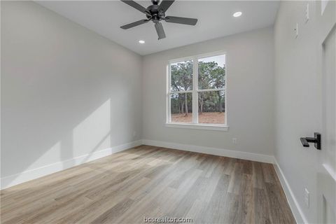 Tiny photo for 12 High Meadow Trail, Franklin, TX 77856 (MLS # 26001920)