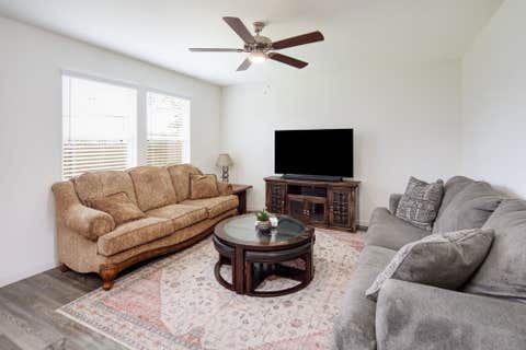 Tiny photo for 6005 Eagle Ridge DR, Bryan, TX 77807 (MLS # 26008985)