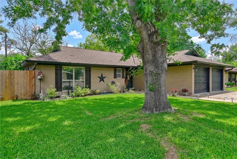 Tiny photo for 908 Pine Drive, Caldwell, TX 77836 (MLS # 26004899)