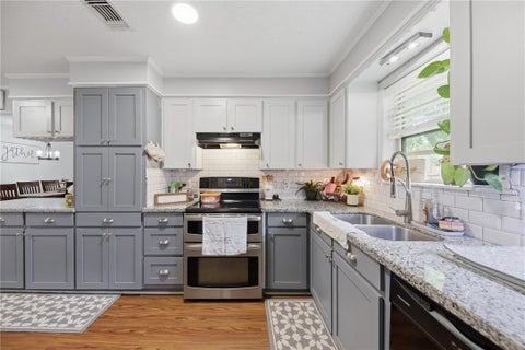 Tiny photo for 908 Pine Drive, Caldwell, TX 77836 (MLS # 26004899)