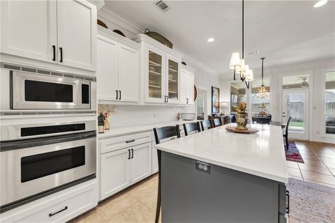 Tiny photo for 703 Kingsmill Court, College Station, TX 77845 (MLS # 26005523)