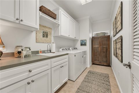 Tiny photo for 703 Kingsmill Court, College Station, TX 77845 (MLS # 26005523)