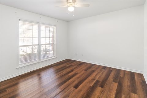 Tiny photo for 3500 Pioneer Circle, Bryan, TX 77808 (MLS # 26001459)