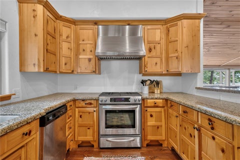 Tiny photo for 9409 Haney Road, Franklin, TX 77856 (MLS # 26010161)