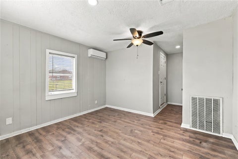 Tiny photo for 389 Mulberry, Somerville, TX 77879 (MLS # 26012479)