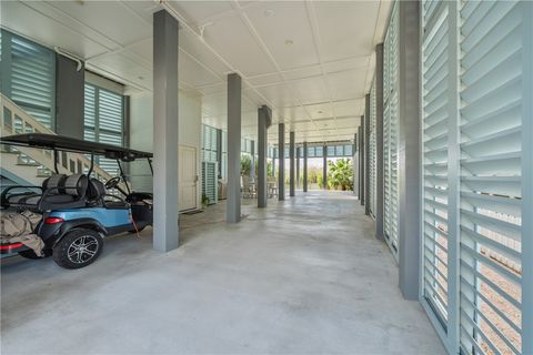 Tiny photo for 2622 E Seaside Drive, Galveston, TX 77550 (MLS # 26004555)