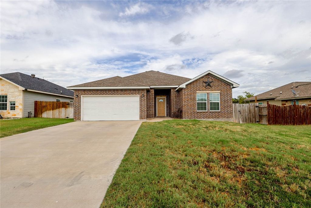 Photo of 1805 Cornish Court, Bryan, TX 77801 (MLS # 25010050)