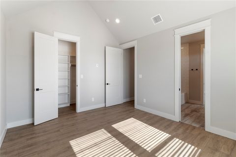 Tiny photo for 7823 Luke Ct Ct, Bryan, TX 77808 (MLS # 25011043)