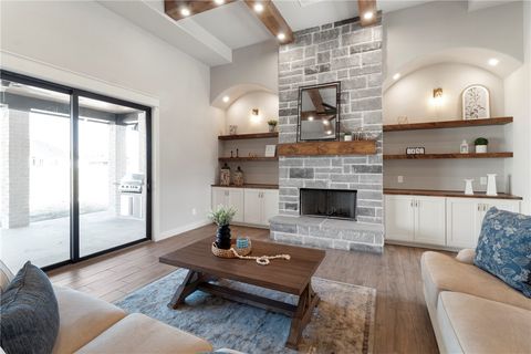Tiny photo for 7823 Luke Ct Ct, Bryan, TX 77808 (MLS # 25011043)