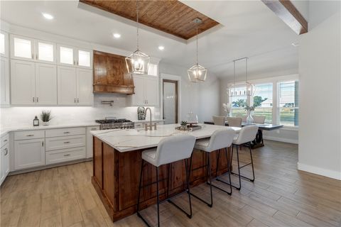 Tiny photo for 7823 Luke Ct Ct, Bryan, TX 77808 (MLS # 25011043)