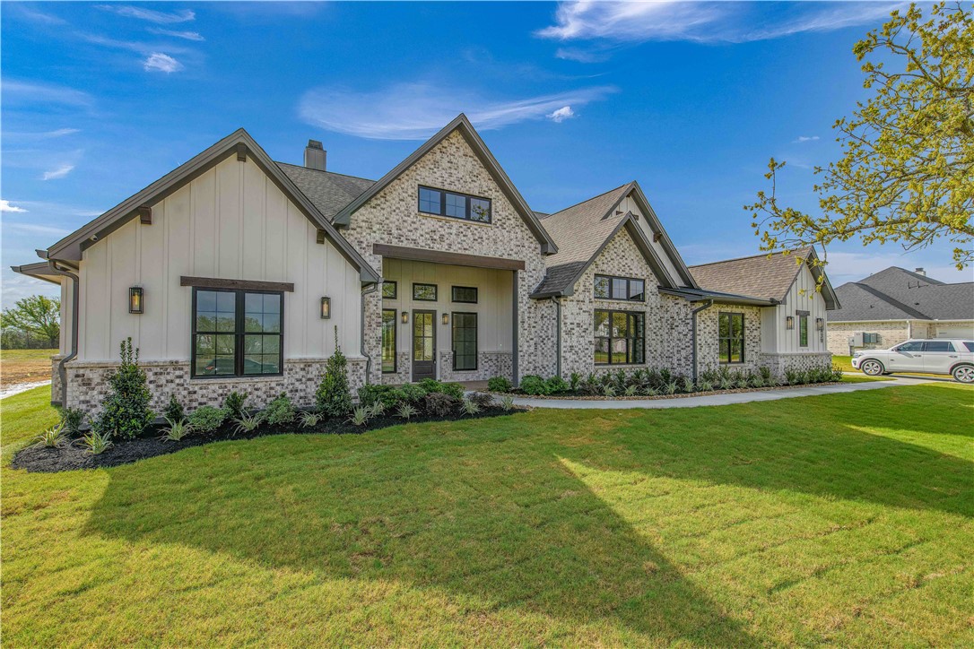 5439 Woodland Park Drive